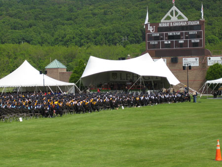 graduation 075